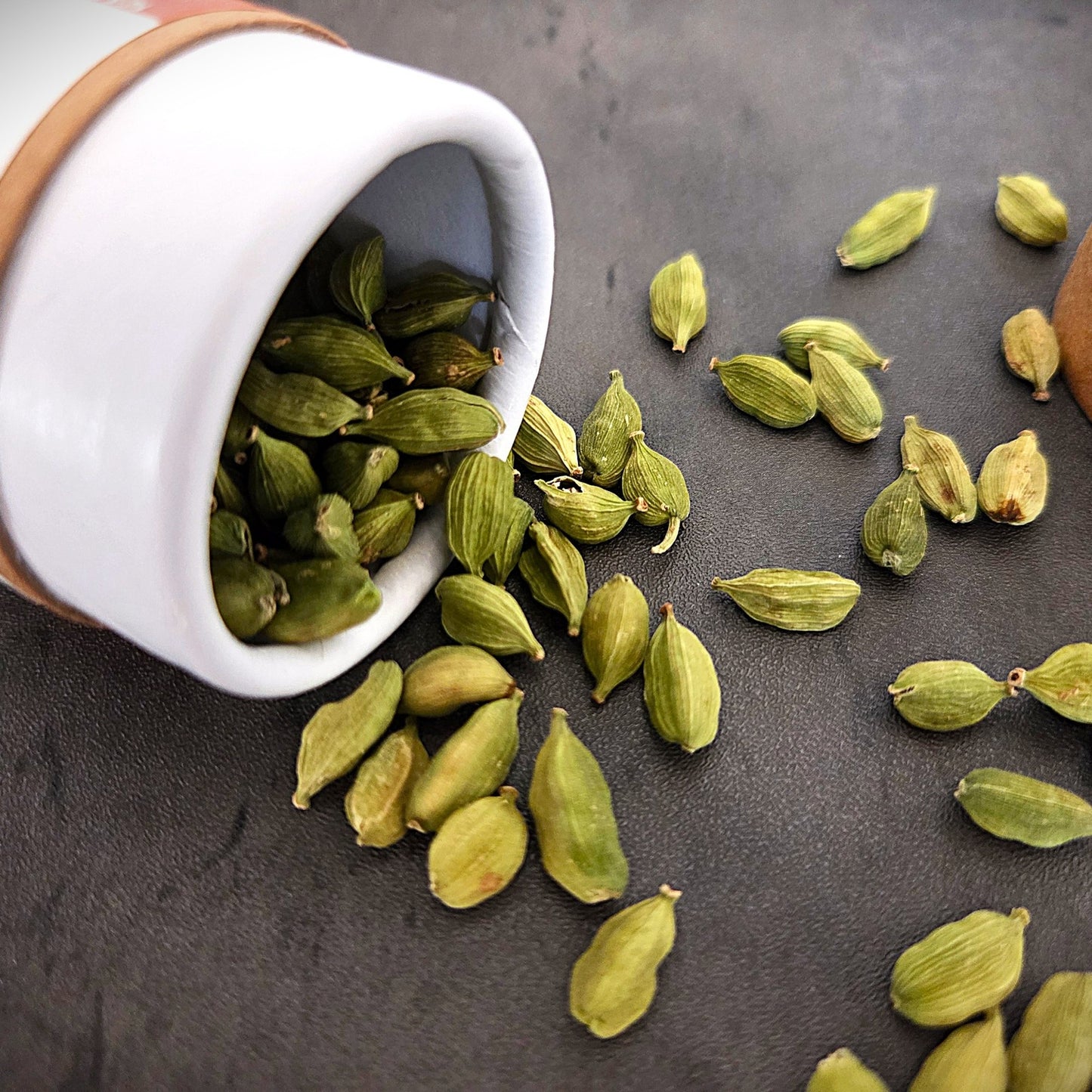 P2P Cardamom Pods (Green)